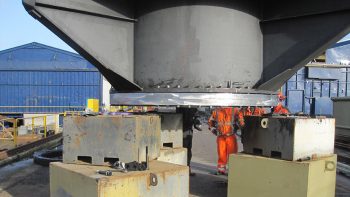 Einzelreihenball -Schlimmungsring 